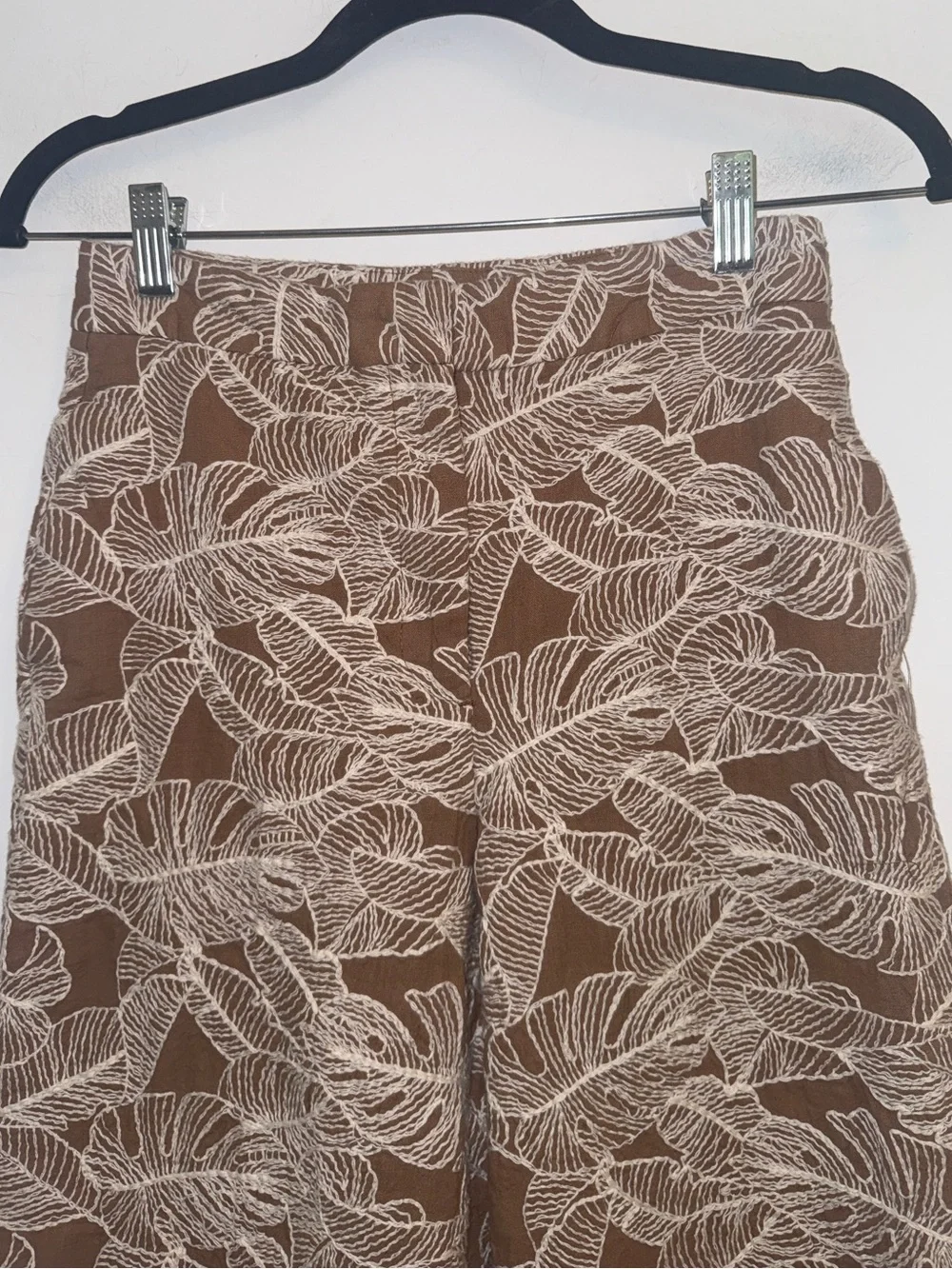 Zara embroidered leaf